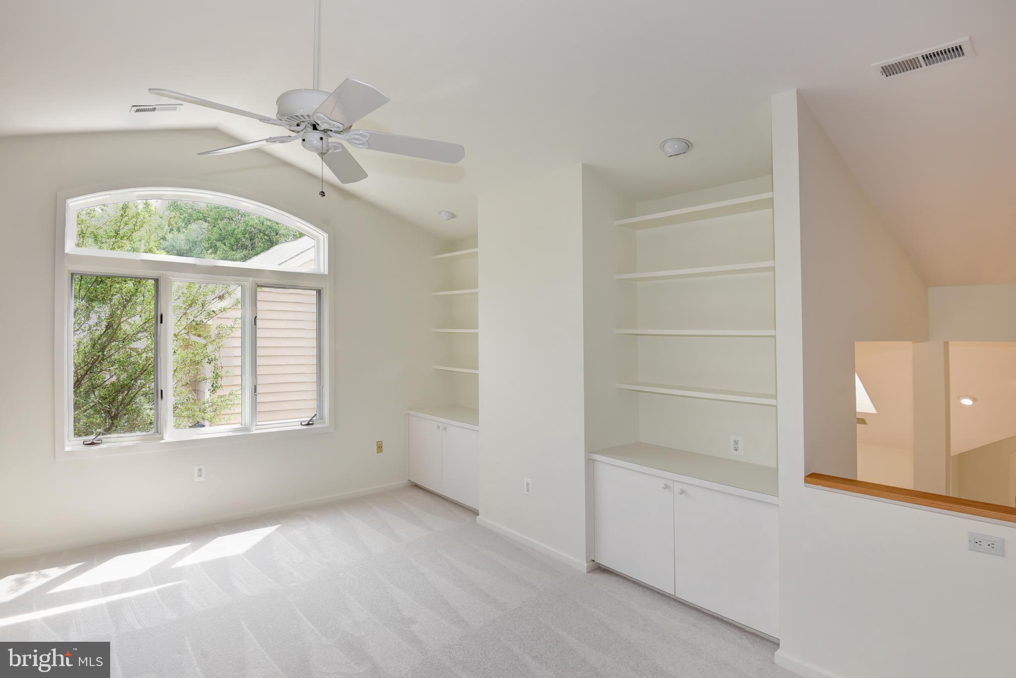 11571 Hemingway Drive Reston, VA 20194 - Photo 32 of 41