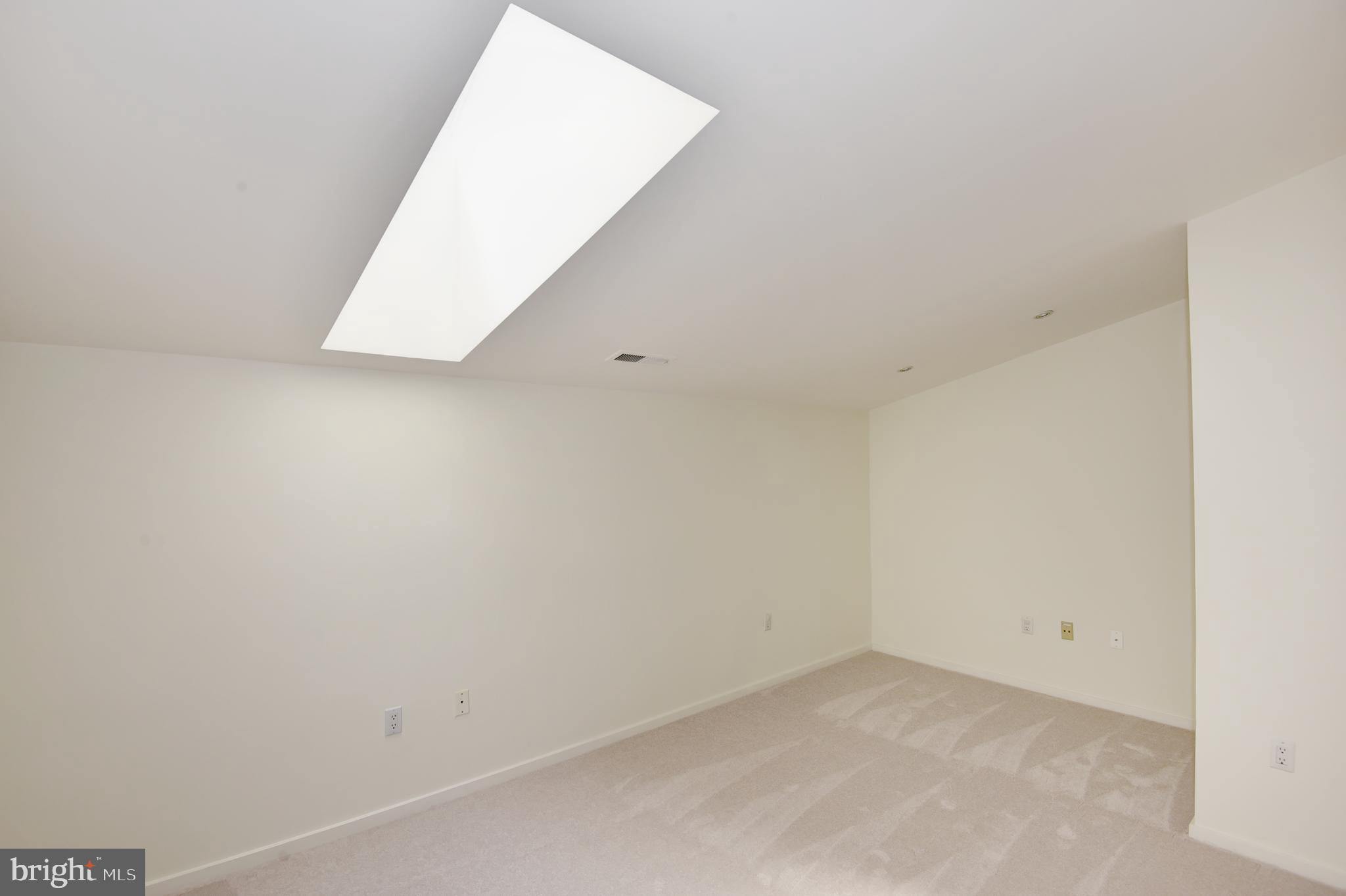 11571 Hemingway Drive Reston, VA 20194 - Photo 38 of 41