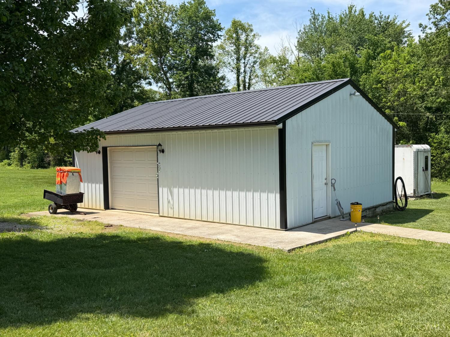 2647 Germany Road Beaver, OH 45613 - Photo 2 of 25