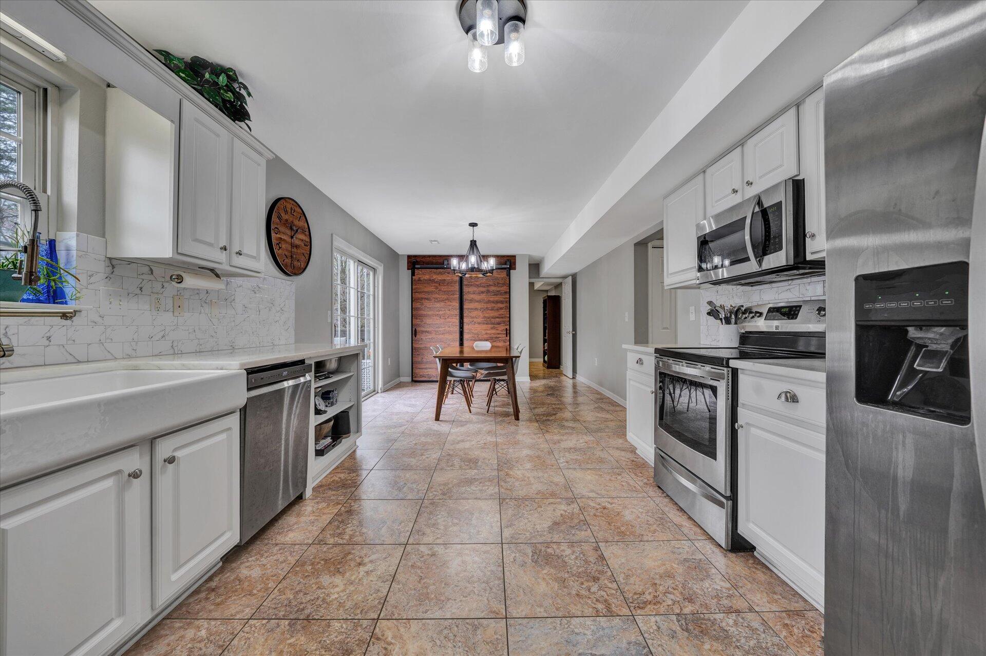 6709 Albert Road Roanoke, VA 24019 - Photo 12 of 37 Updated KitchenKi