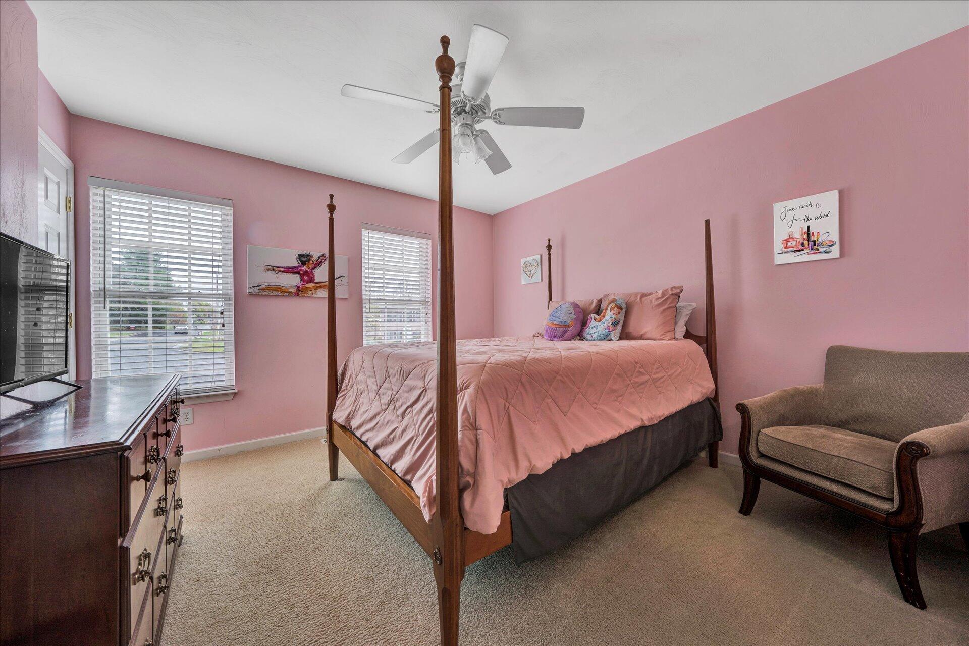 6709 Albert Road Roanoke, VA 24019 - Photo 27 of 37 Bedroom 1