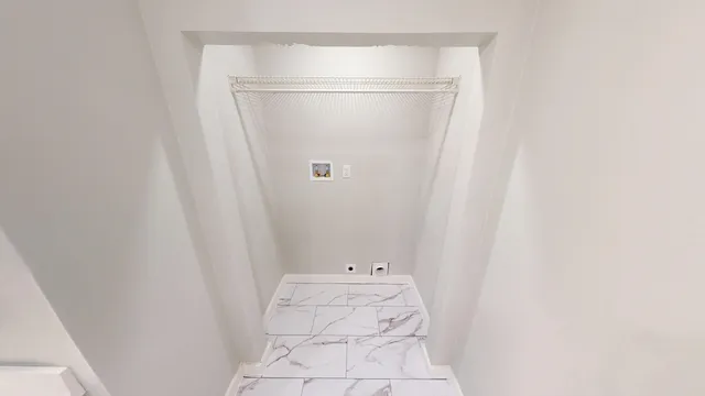 $1,800 | 168 Oak Street, Unit 1, Gardner, MA 01440