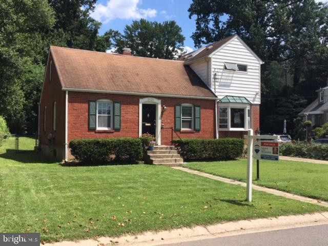 3128 Jennings Road Kensington, MD 20895 - Photo 1 of 38 Gallery Image 1