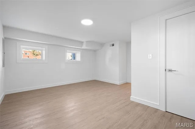 $839,900 | 1201 MacKay Place, St. Louis, MO 63104