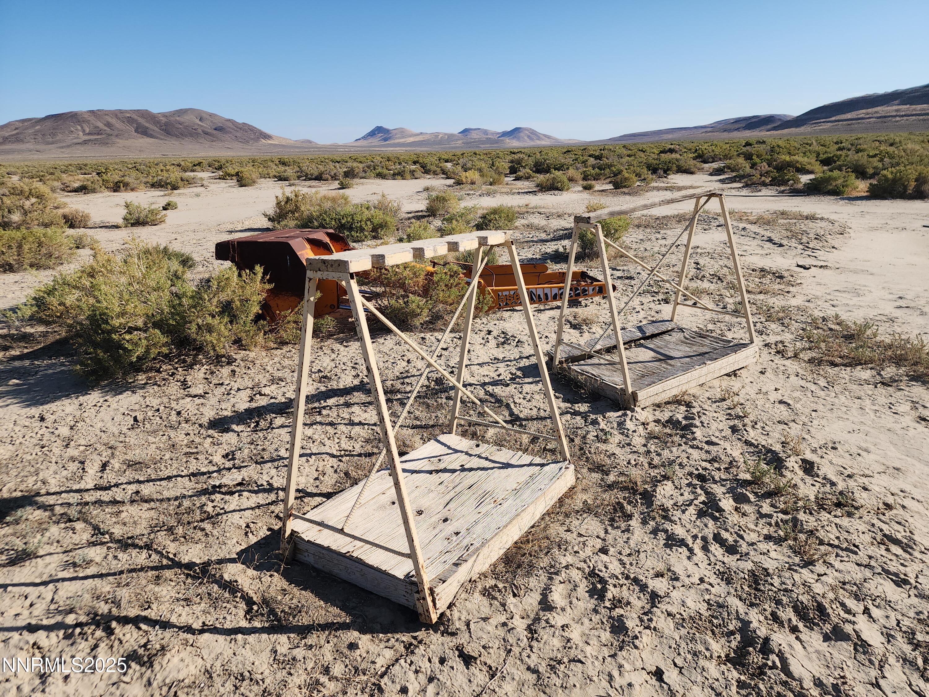 1385 Rancho Lane, Unit OUT IN HONEY LAKE BASIN ON NV SIDE Reno, NV 89510 - Photo 19 of 47 a view of a terrace with a mountain