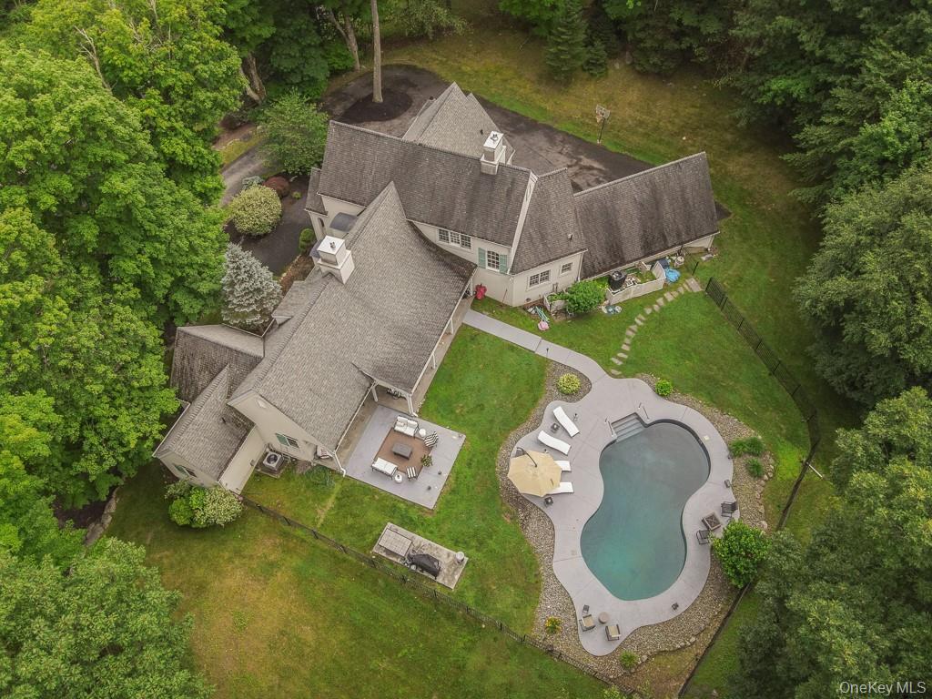 10 Greenwich Avenue Central Valley, NY 10917 - Photo 35 of 42 an aerial view of a house with garden space and street view