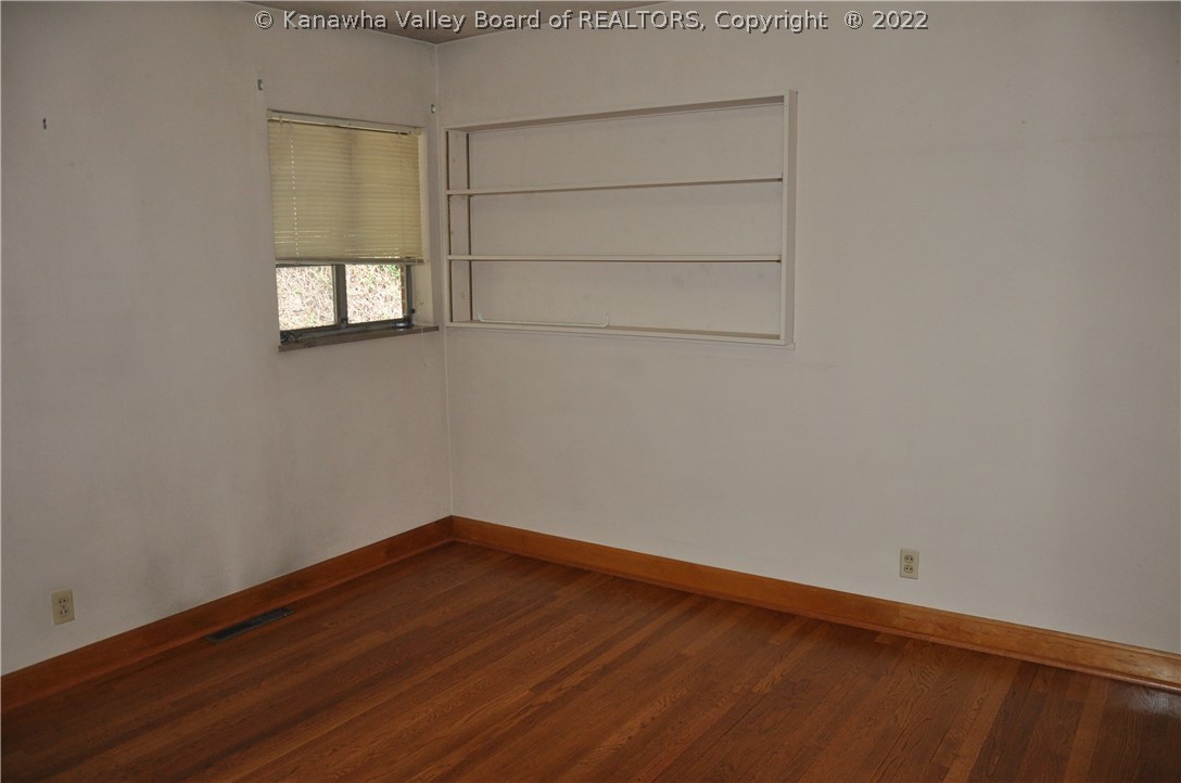 3229 Short Creek Road Racine, WV 25165 - Photo 17 of 30 Gallery Image 17