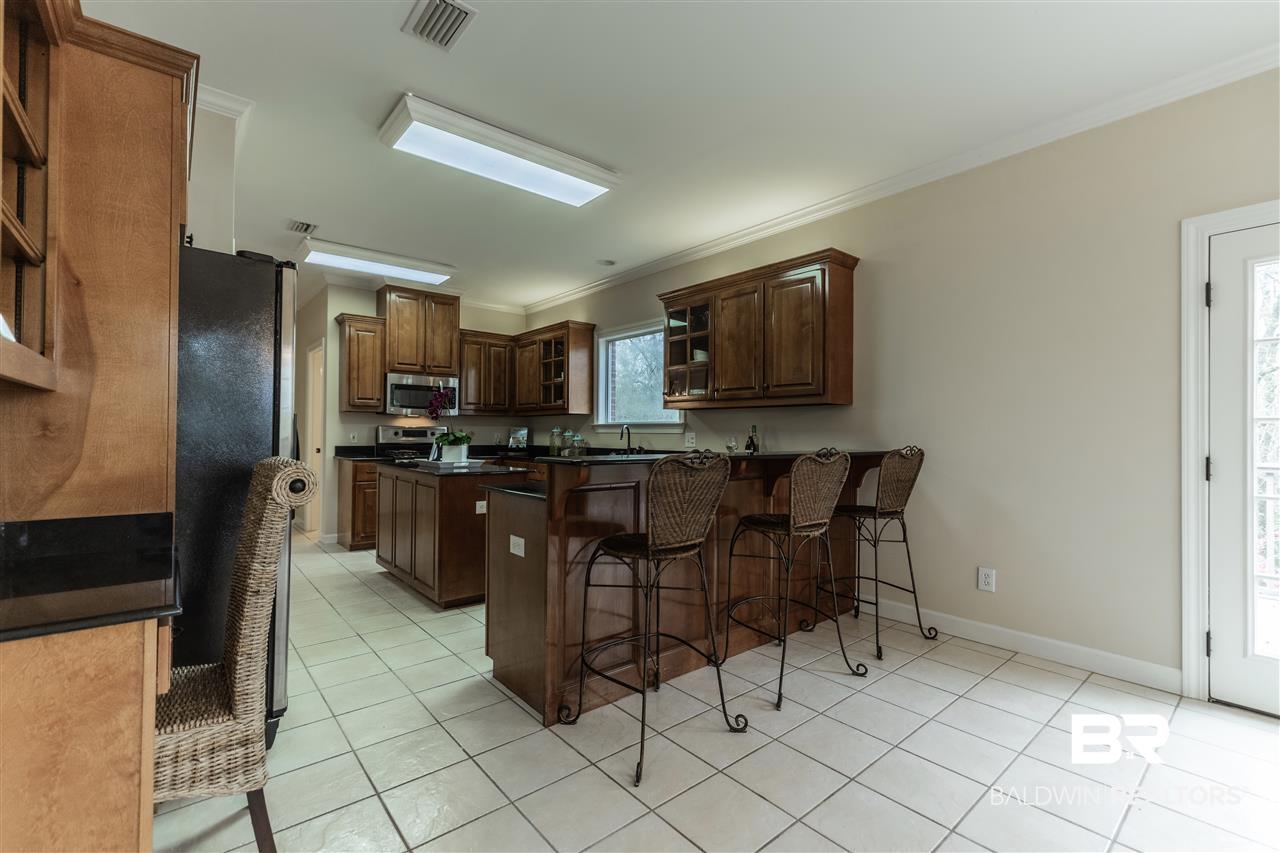 4273 River Oaks Lane Mobile, AL 36619 - Photo 4 of 35