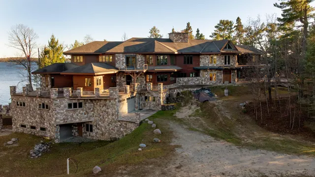 $2,750,000 | 5568 50th Street Northwest, Hackensack, MN 56452