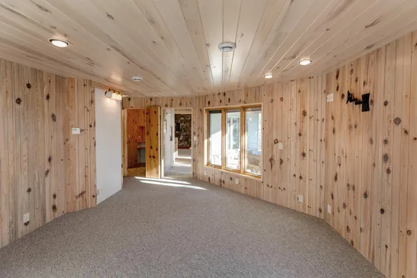 $2,750,000 | 5568 50th Street Northwest, Hackensack, MN 56452