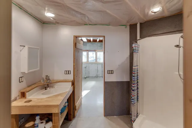 $2,750,000 | 5568 50th Street Northwest, Hackensack, MN 56452