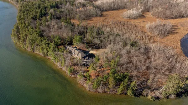 $2,750,000 | 5568 50th Street Northwest, Hackensack, MN 56452