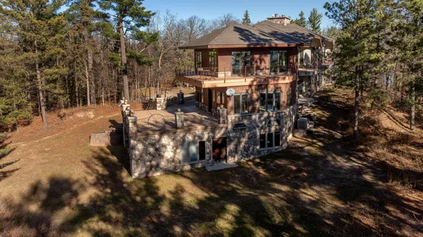 $2,750,000 | 5568 50th Street Northwest, Hackensack, MN 56452