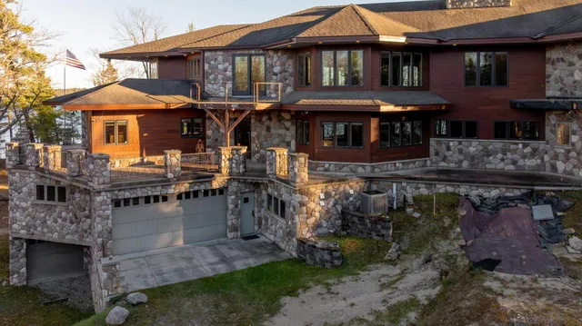 $2,750,000 | 5568 50th Street Northwest, Hackensack, MN 56452