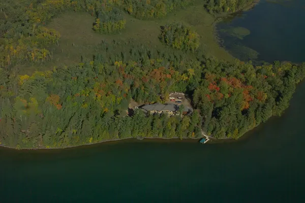 $2,750,000 | 5568 50th Street Northwest, Hackensack, MN 56452