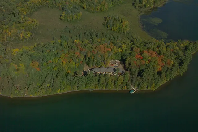 $2,750,000 | 5568 50th Street Northwest, Hackensack, MN 56452