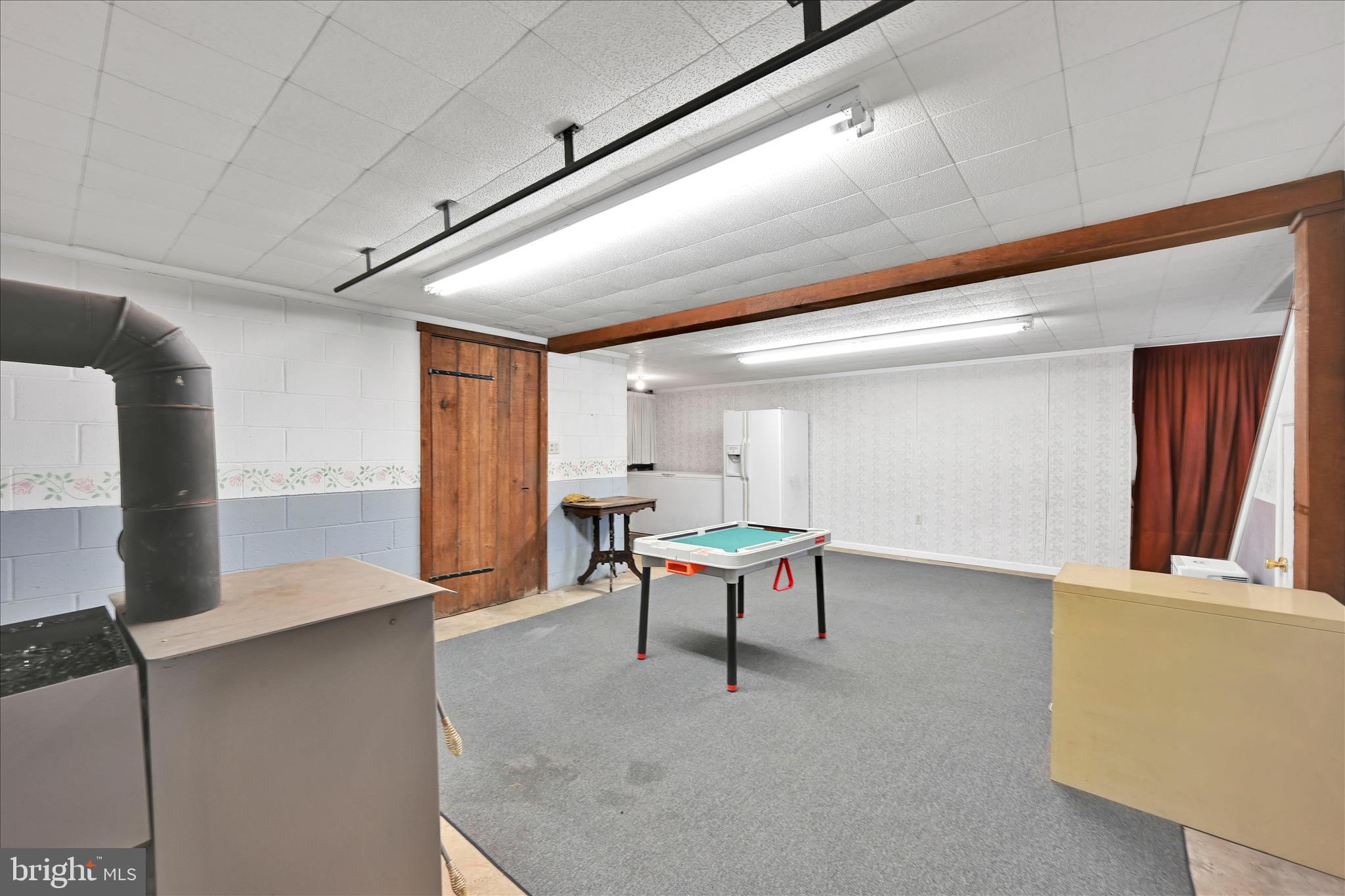 61 West Rosebud Road Myerstown, PA 17067 - Photo 41 of 58 a living room with furniture and a table