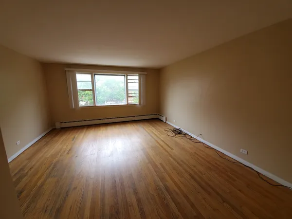 $650,000 | 2623 West Berwyn Avenue, Chicago, IL 60625