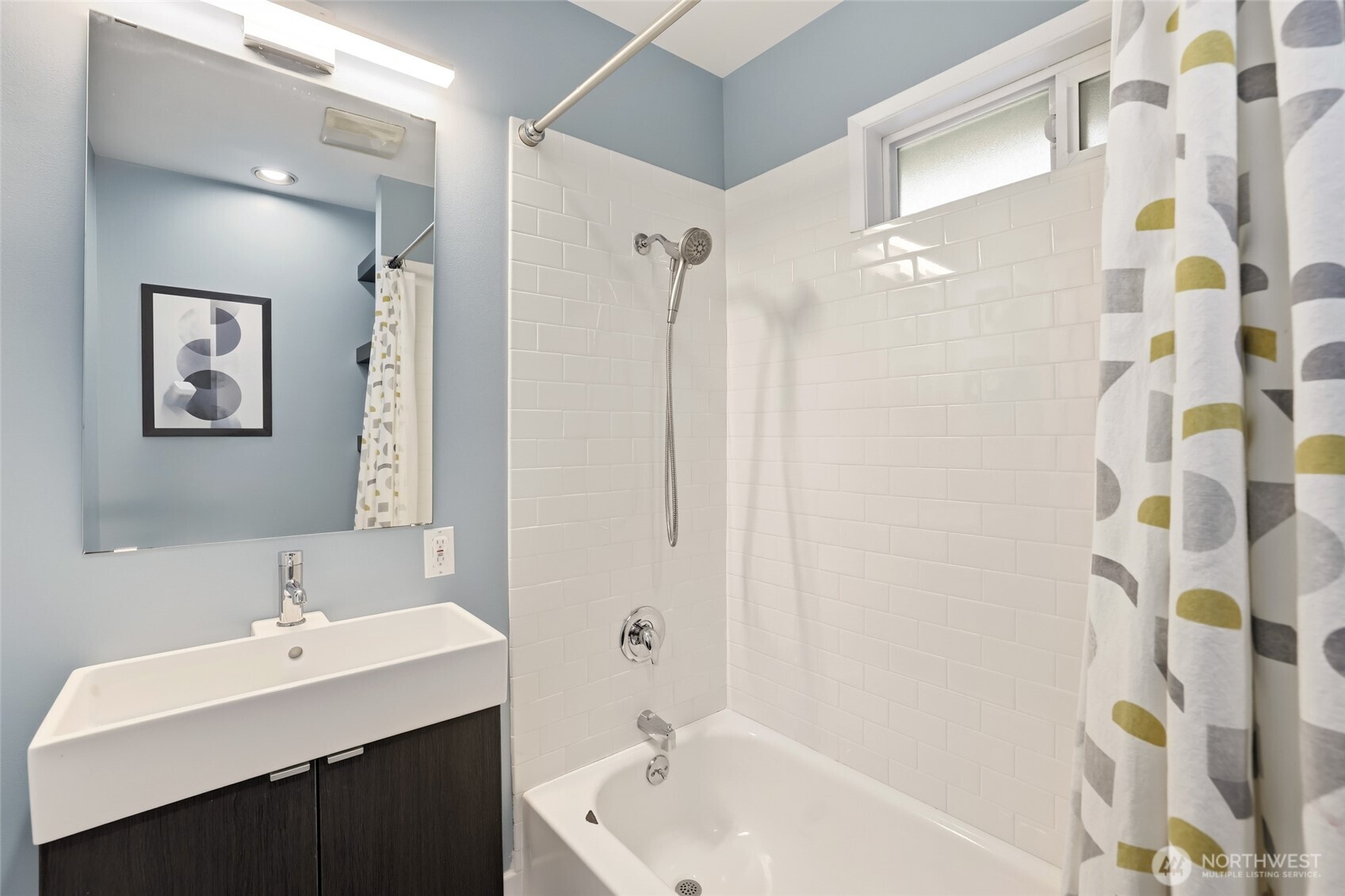 5250 45th Avenue Southwest Seattle, WA 98136 - Photo 15 of 38 Gallery Image 15