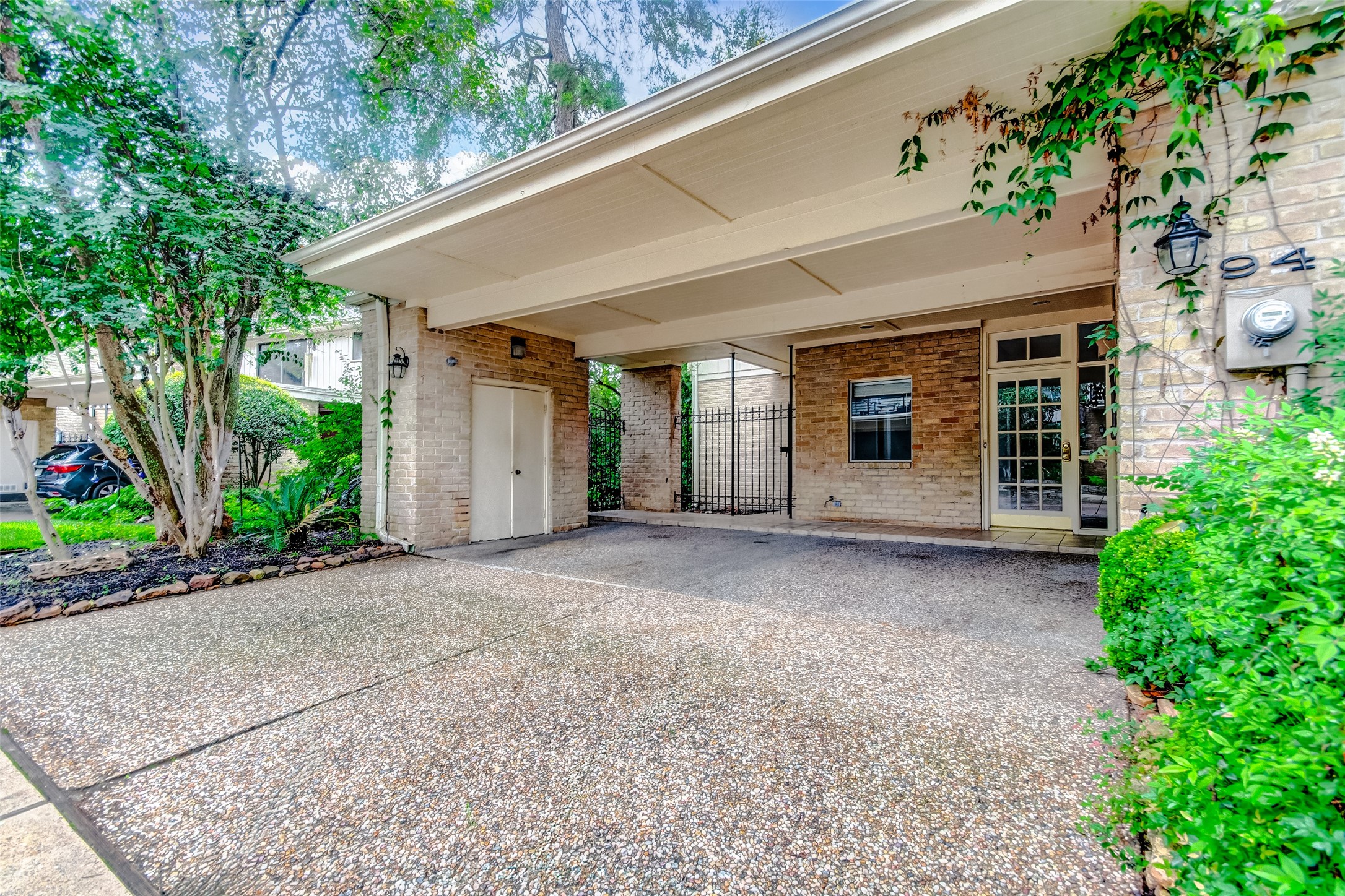 201 Vanderpool Lane, Unit 94 Houston, TX 77024 - Photo 5 of 30