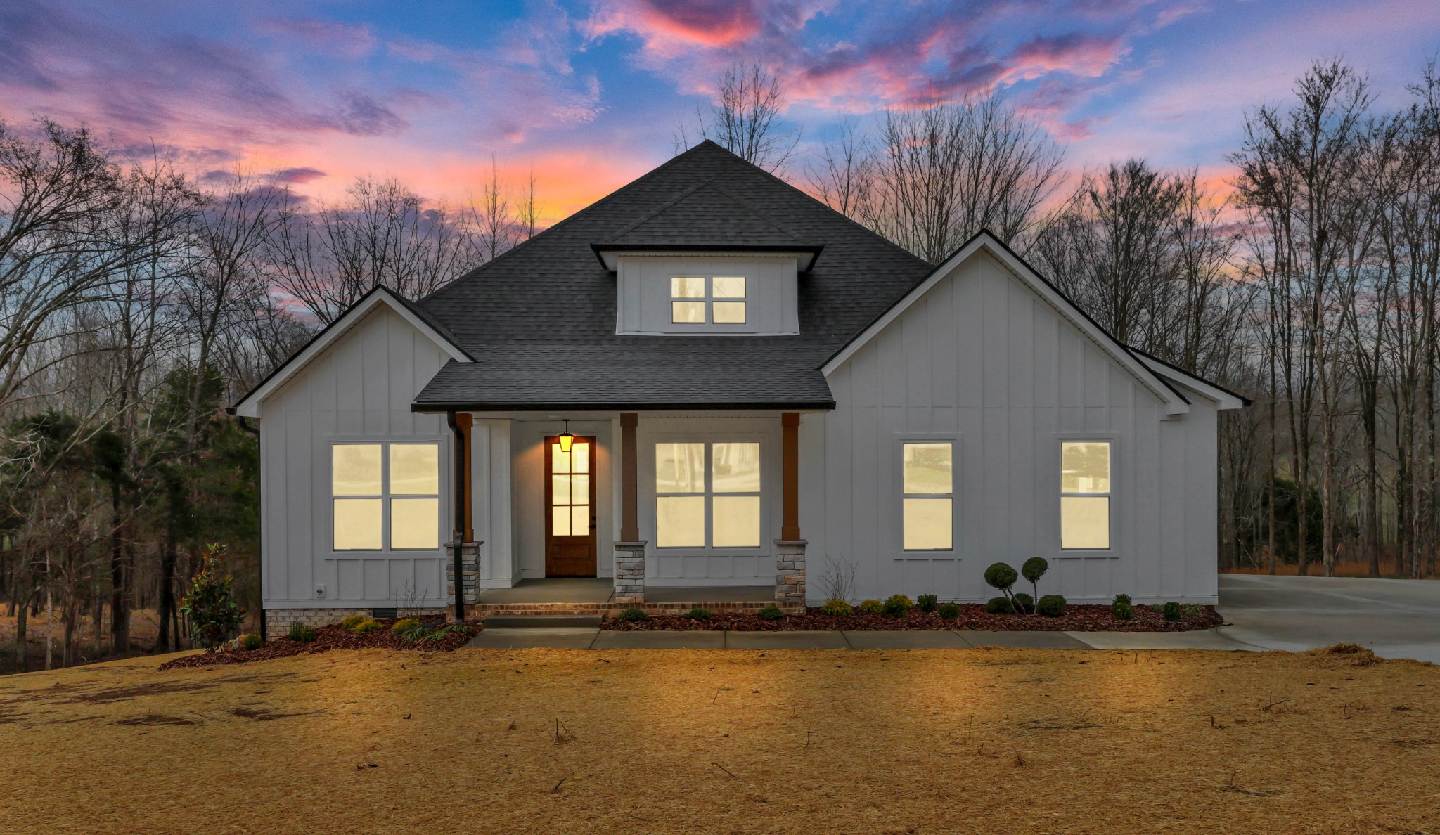 2670 Jarrell Ridge Road Clarksville, TN 37043 - Photo 2 of 57 Gallery Image 2