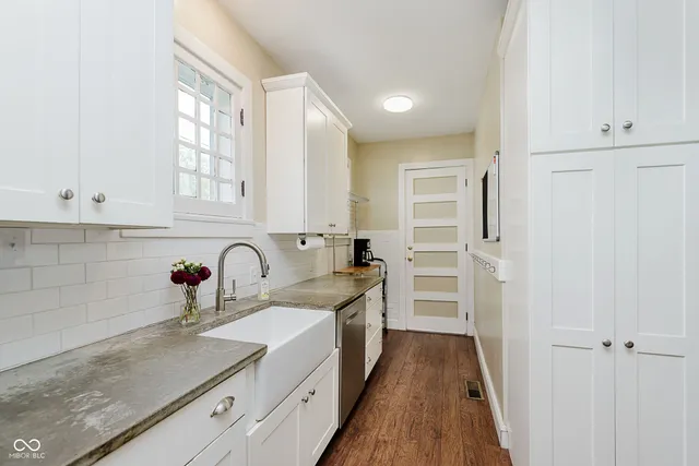 $435,000 | 302 East 32nd Street, Indianapolis, IN 46205