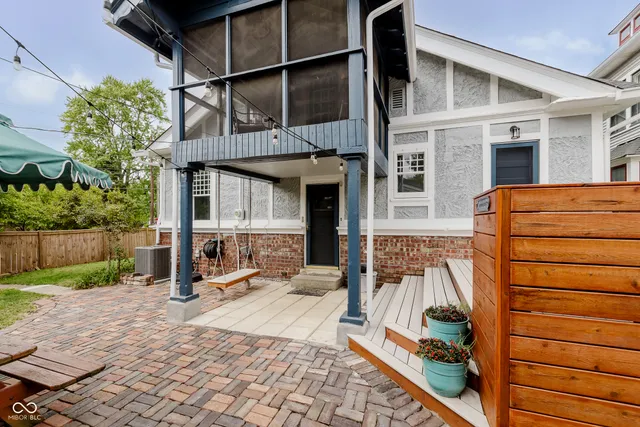 $435,000 | 302 East 32nd Street, Indianapolis, IN 46205