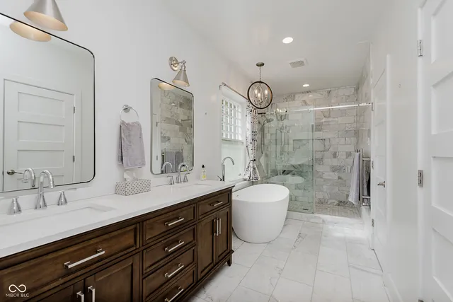 $435,000 | 302 East 32nd Street, Indianapolis, IN 46205