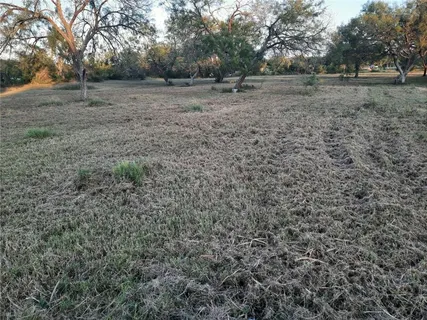 $199,999 | 118 Valerie Lane, Dale, TX 78616