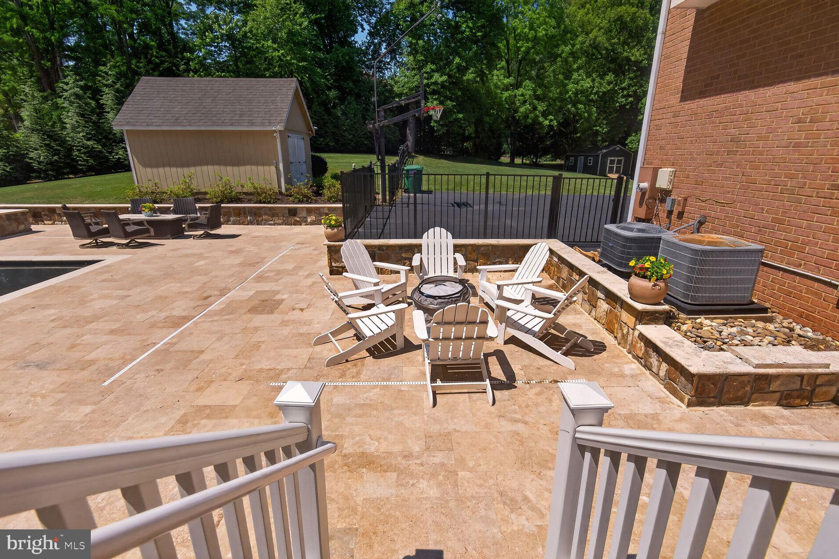 10507 Oakton Ridge Court Oakton, VA 22124 - Photo 9 of 17