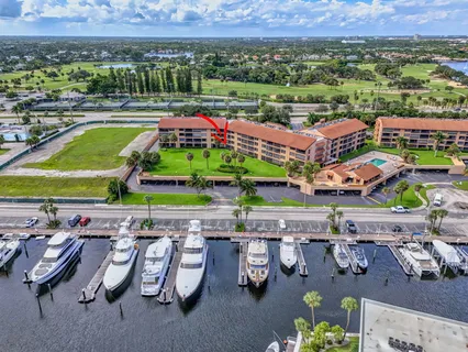 $415,000 | 1030 Us Highway, Unit 105, North Palm Beach, FL 33408