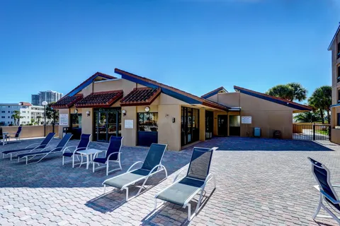 $415,000 | 1030 Us Highway, Unit 105, North Palm Beach, FL 33408