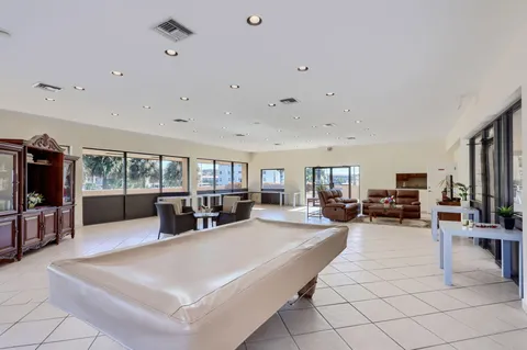 $415,000 | 1030 Us Highway, Unit 105, North Palm Beach, FL 33408