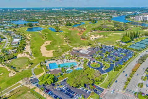 $415,000 | 1030 Us Highway, Unit 105, North Palm Beach, FL 33408