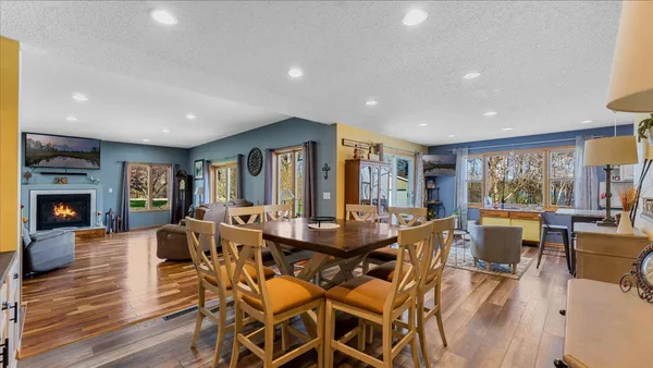 $530,000 | 21151 150th Street, Sauk Centre, MN 56378