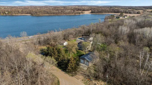 $530,000 | 21151 150th Street, Sauk Centre, MN 56378