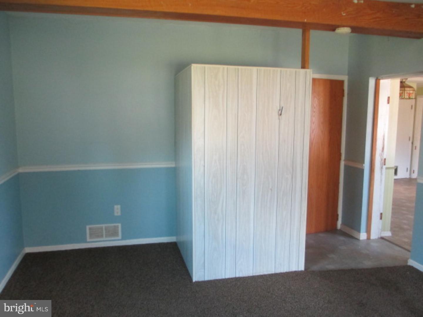 1069 Eagle Road Huntingdon Valley, PA 19006 - Photo 12 of 21 Gallery Image 12
