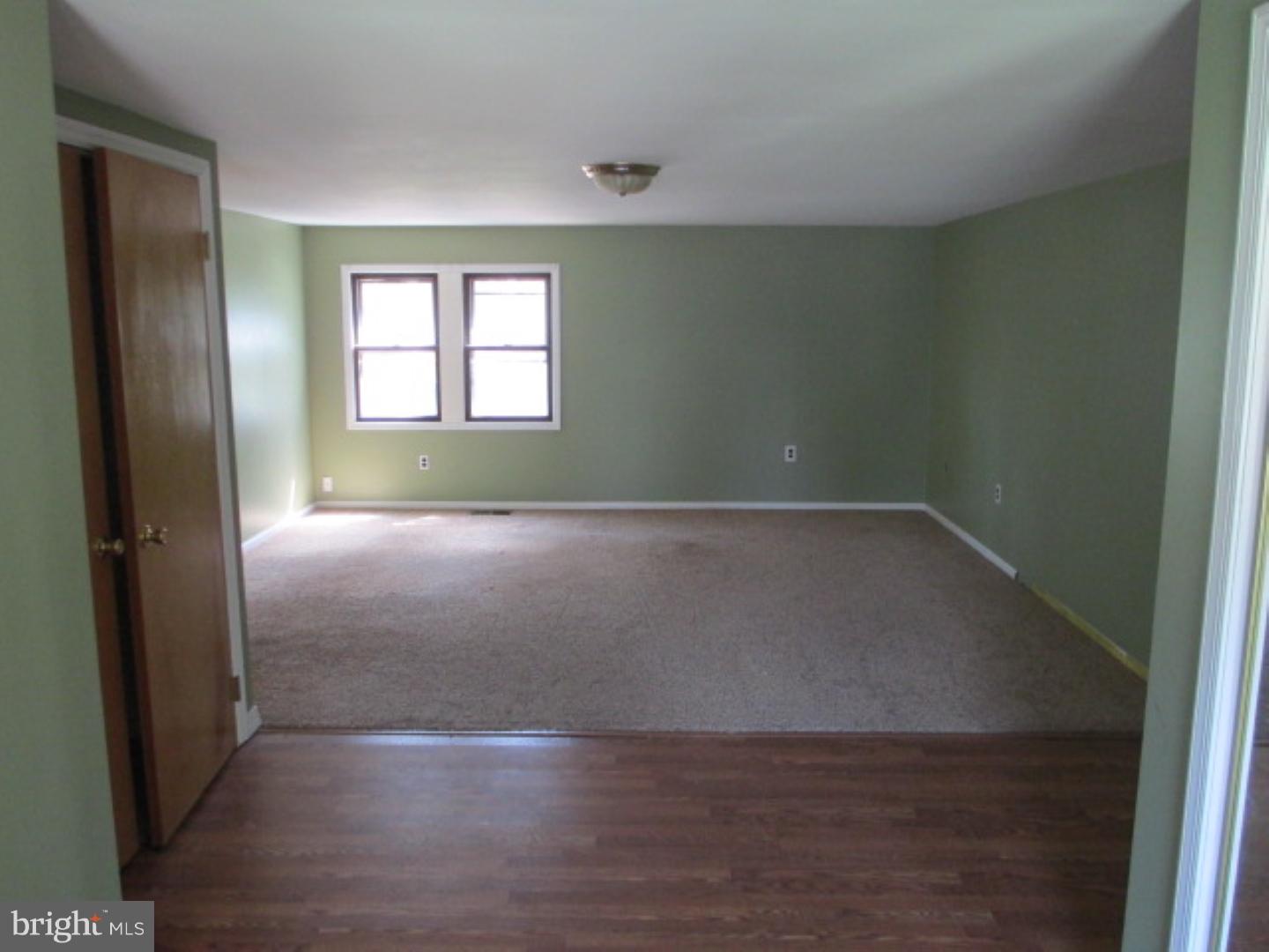 1069 Eagle Road Huntingdon Valley, PA 19006 - Photo 16 of 21 Bedroom - Main