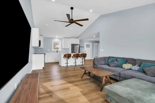 $175,000 | 313 East Overton Street, Tuscola, IL 61953