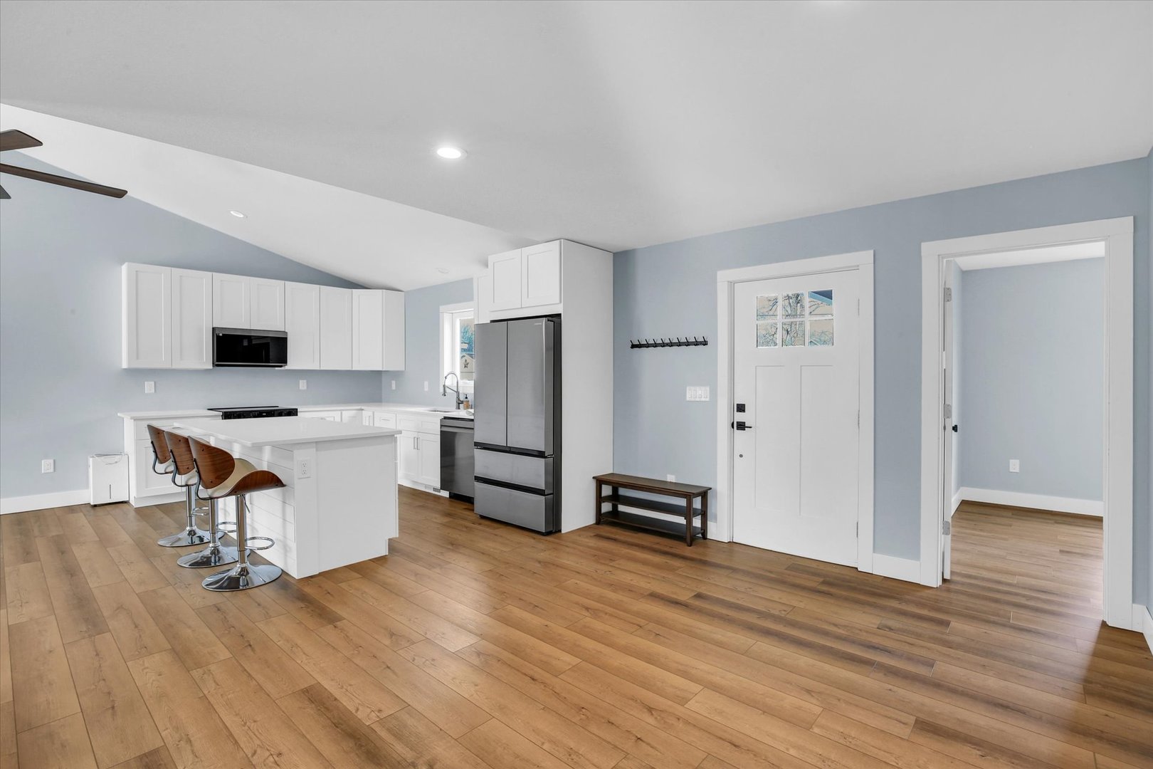 313 East Overton Street Tuscola, IL 61953 - Photo 6 of 27