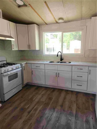 $2,300 | 33099 Old State Highway, Hemet, CA 92545