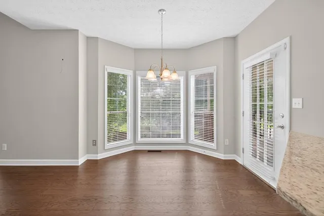 $609,900 | 425 Chandler Court, Sugar Hill, GA 30518