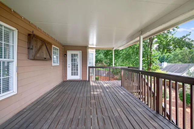 $609,900 | 425 Chandler Court, Sugar Hill, GA 30518