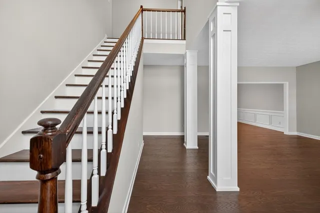 $609,900 | 425 Chandler Court, Sugar Hill, GA 30518