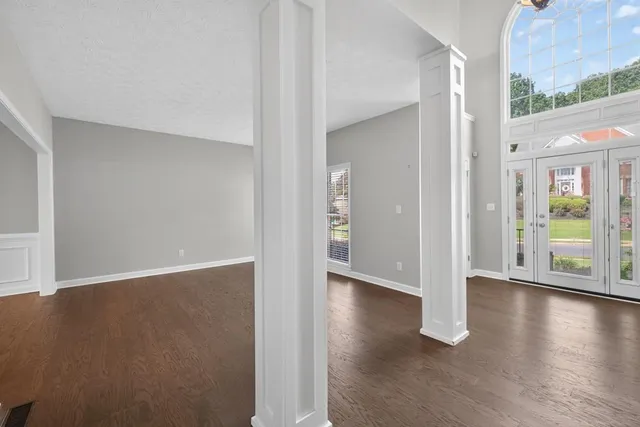 $609,900 | 425 Chandler Court, Sugar Hill, GA 30518