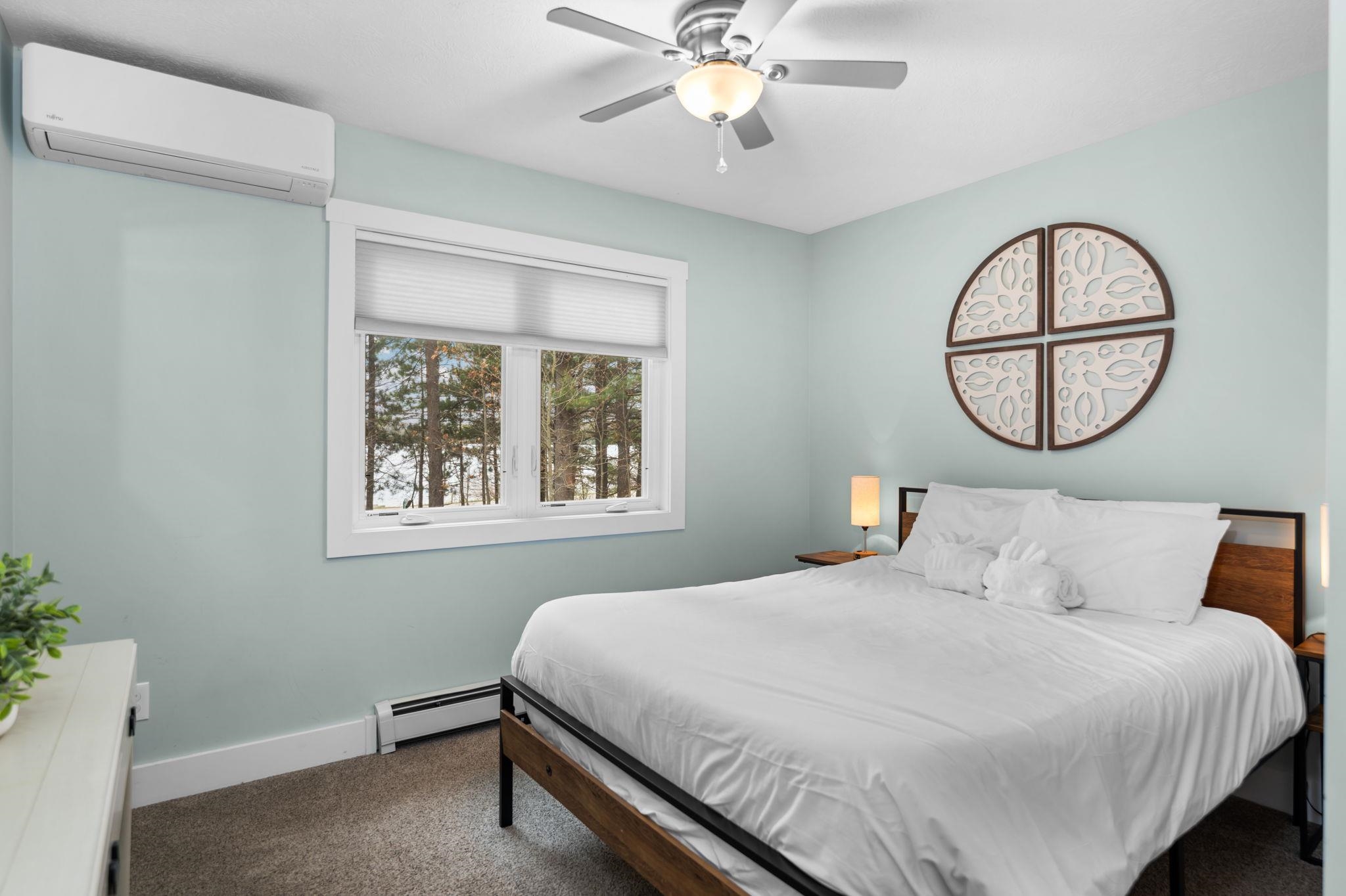 9608 North Long Lake Road Traverse City, MI 49685 - Photo 22 of 36