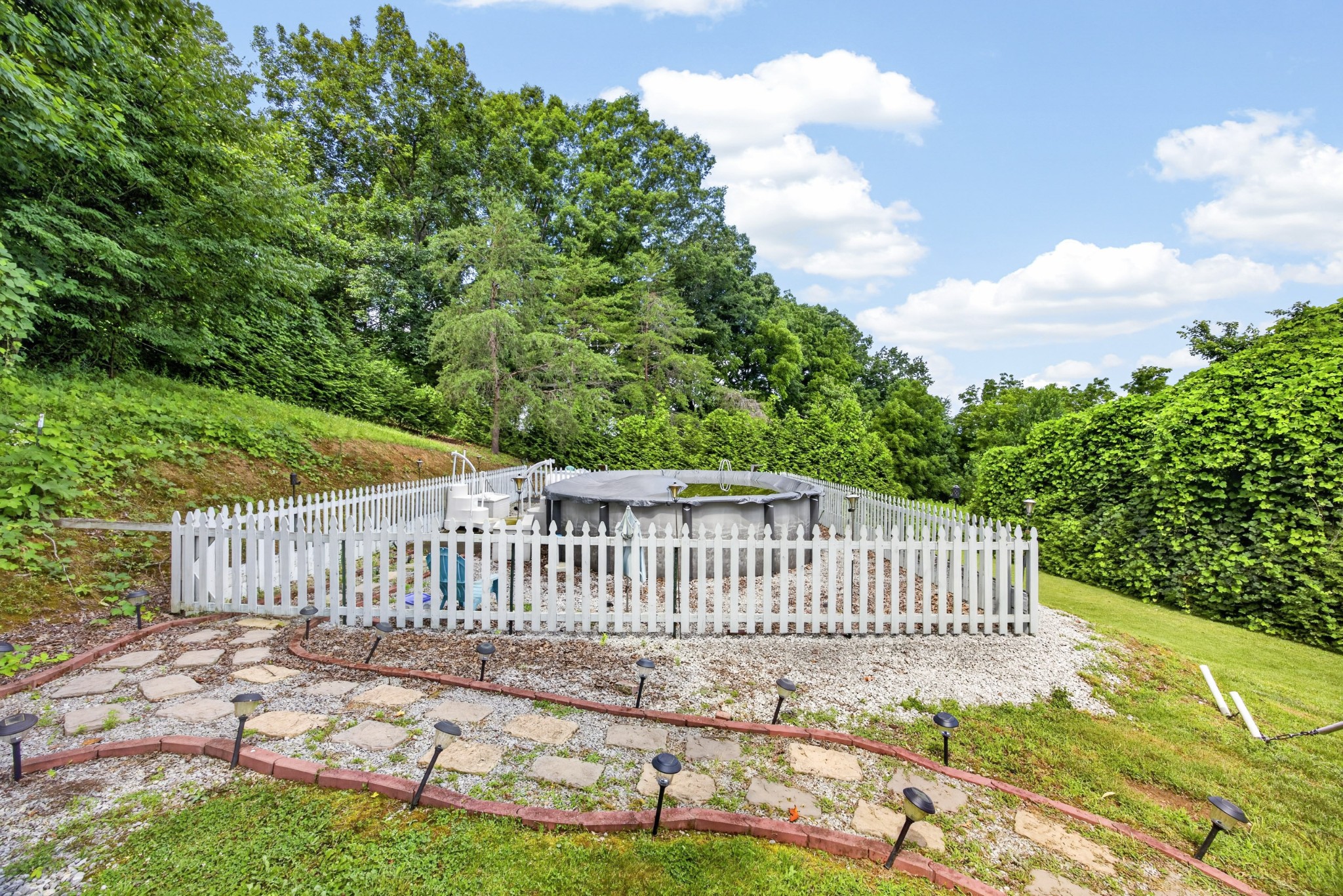314 Smyrna Road Byrdstown, TN 38549 - Photo 23 of 36