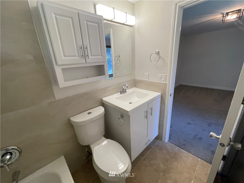 2203 Virginia Court Milton, WA 98354 - Photo 17 of 29