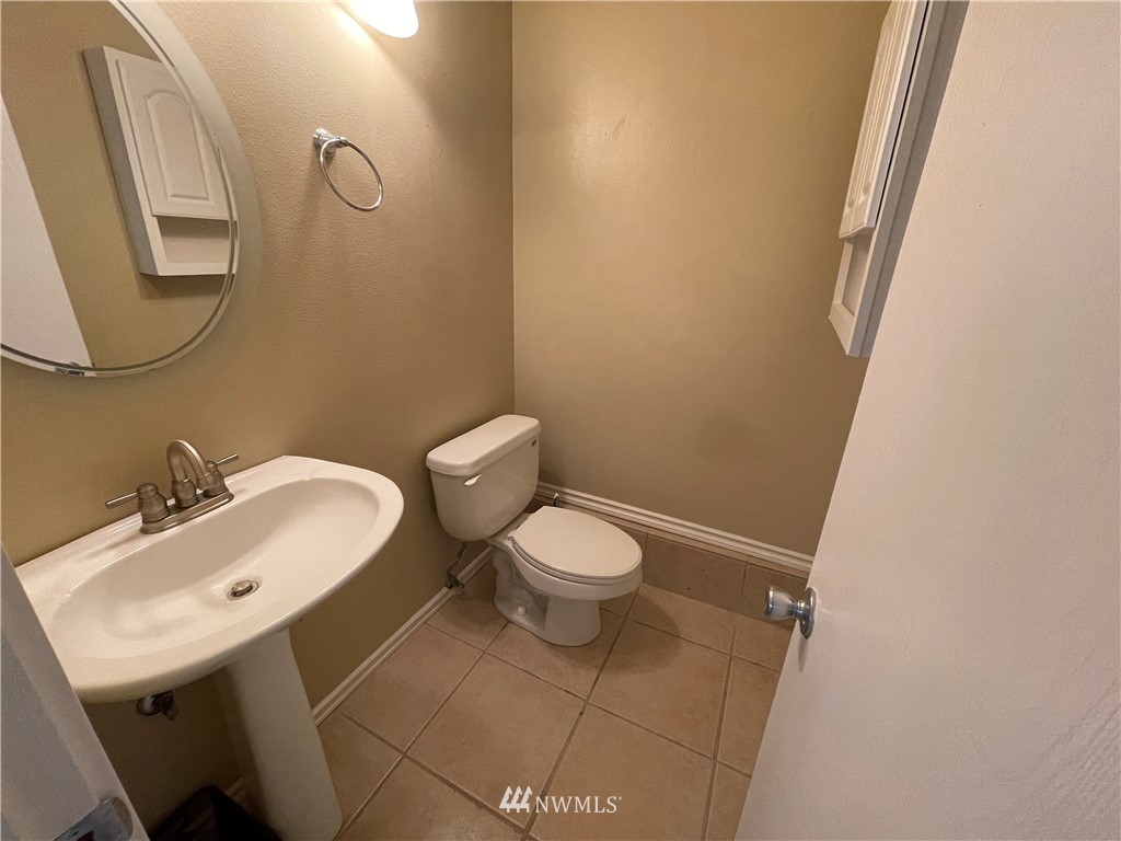 2203 Virginia Court Milton, WA 98354 - Photo 19 of 29