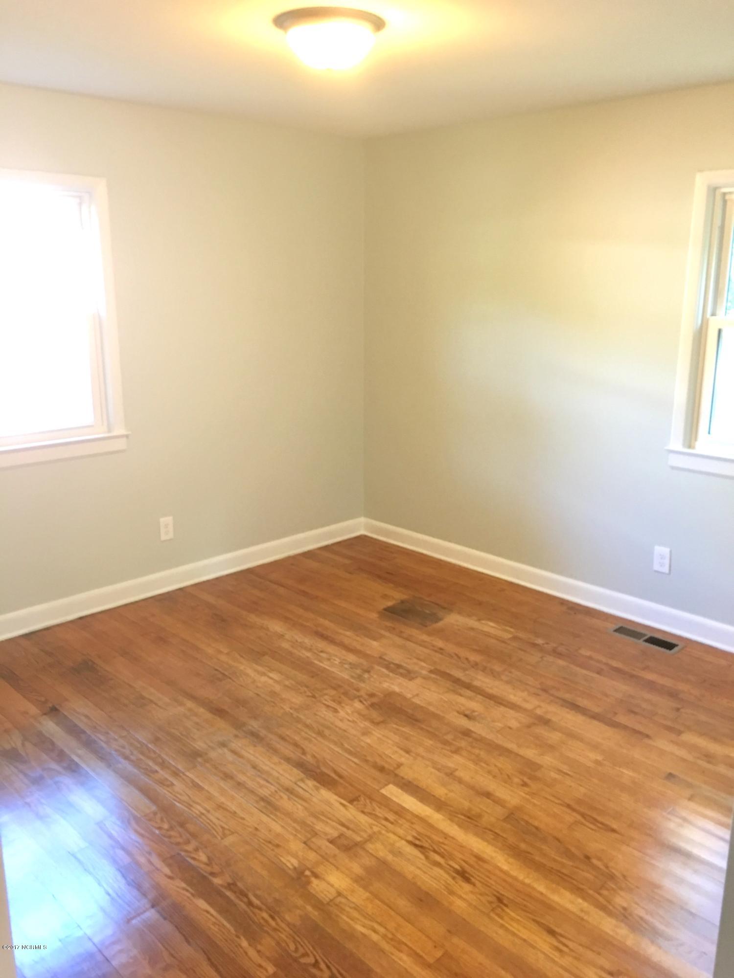 2418 Shirley Road Wilmington, NC 28405 - Photo 17 of 20 FullSizeRender_6